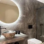 Διαμέρισμα Luxury With Roof Terrace